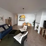 Tio Charles Village